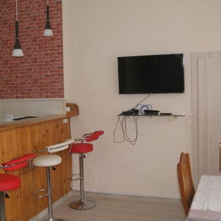 Modern Apartment Avlabari Tbilisi Exterior photo