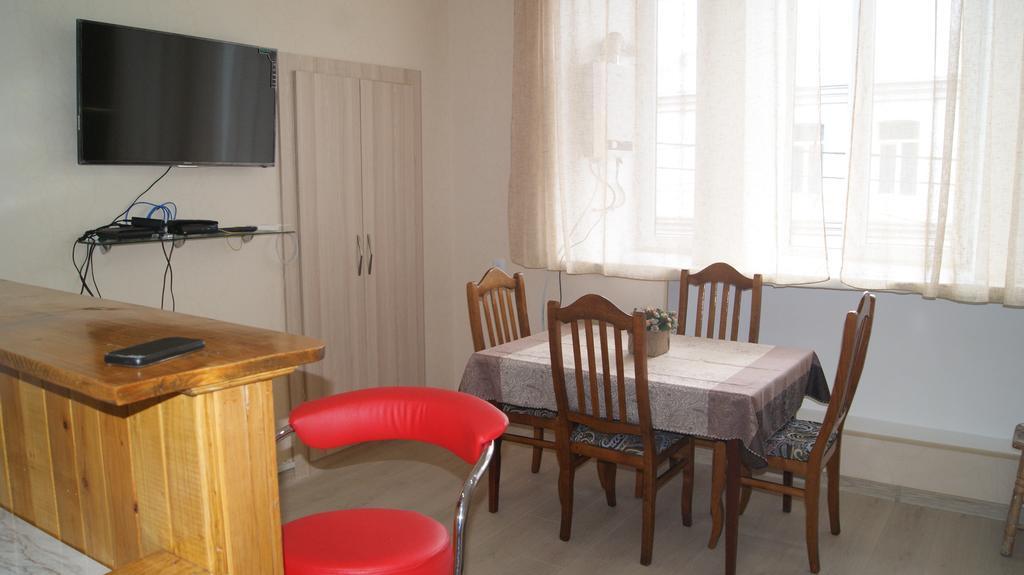 Modern Apartment Avlabari Tbilisi Exterior photo